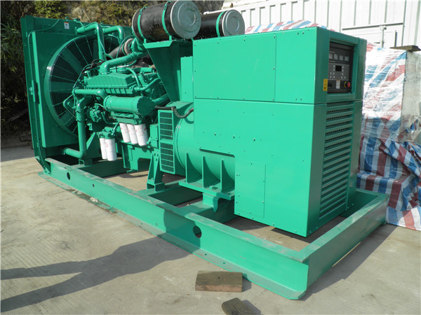 海港发电车出租-柴油发电机组在使用的过程中应该做好哪些防护工作