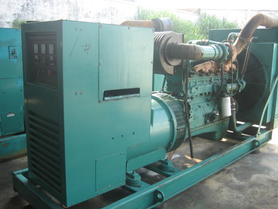 海港租赁发电机- 发电机碳刷磨损的原因是什么