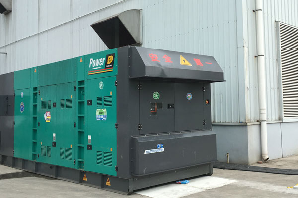 海港燃油滤清器的更换流程是怎样的？