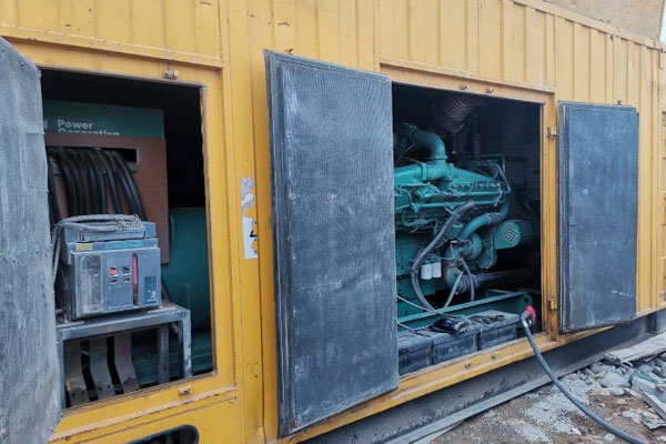 海港发电机组夏季保养的注意事项有哪些？