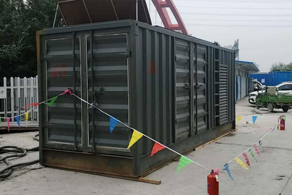 海港发电机租赁空气滤清器多久更换一次？