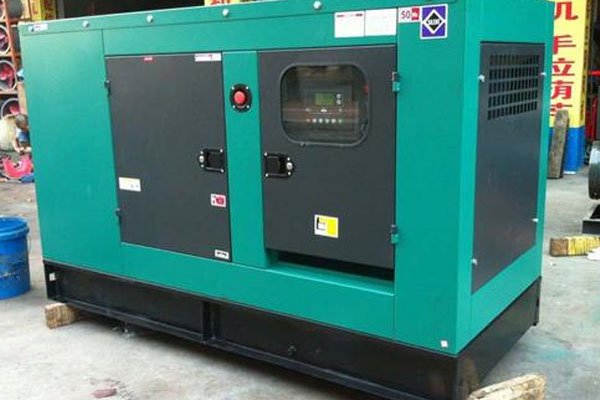 海港如何检查机油的使用时间？