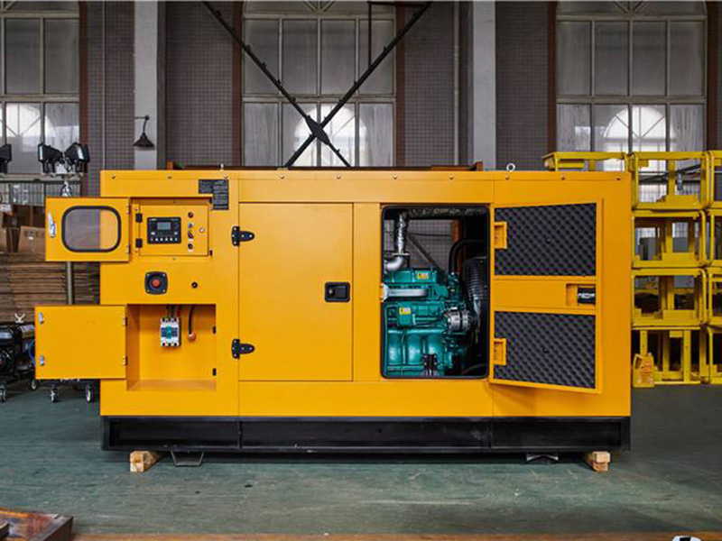 海港柴油发电机组预热完成后，启动时需要注意什么？