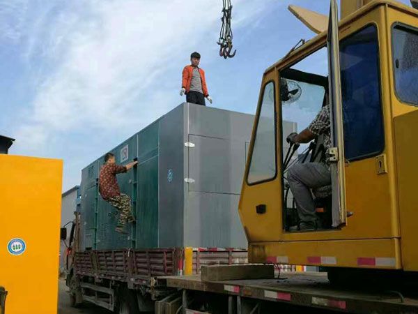 海港更换水冷式机油散热器密封件的操作流程是怎样的？